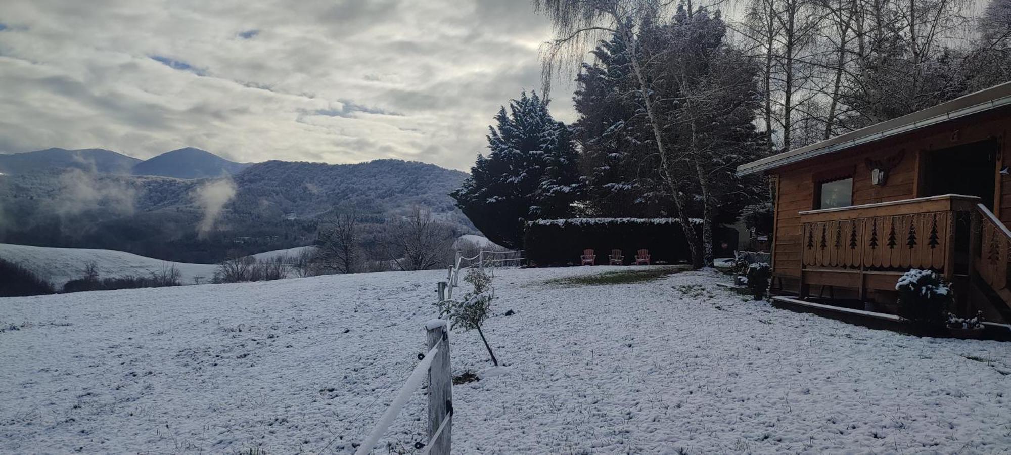 Domaine Le Lanis "Cabane De Pauline" Сен-Жирон Екстериор снимка