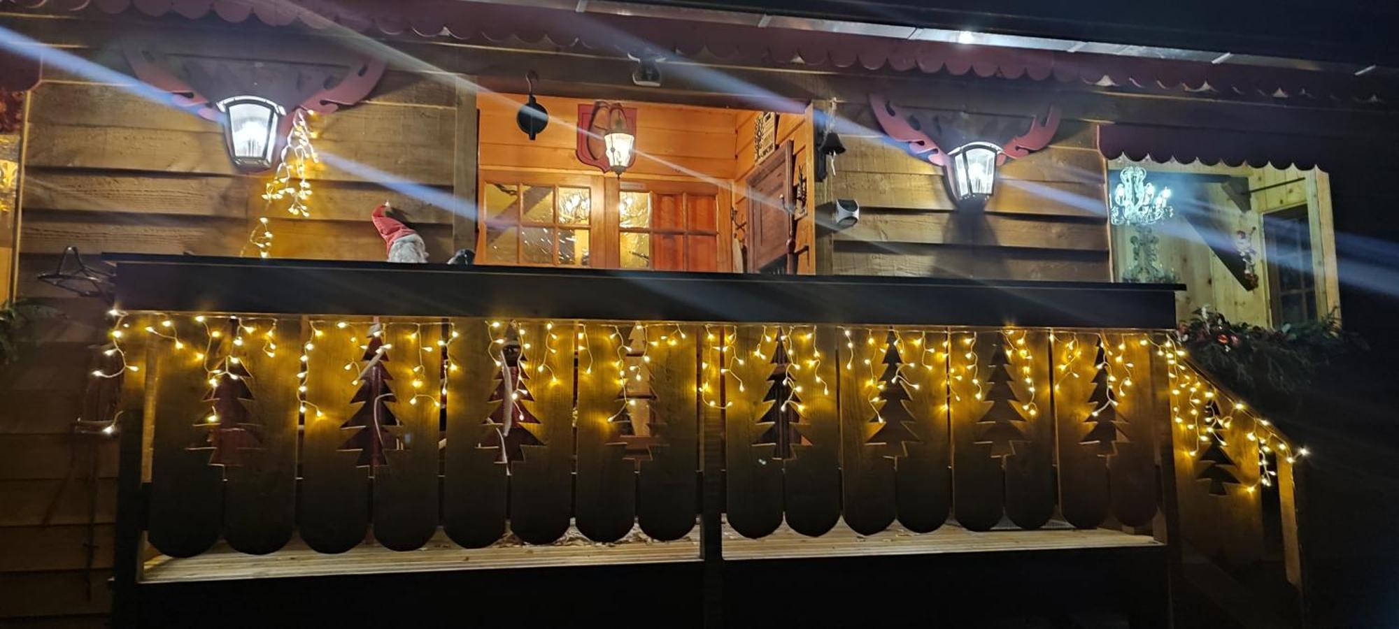 Domaine Le Lanis "Cabane De Pauline" Сен-Жирон Екстериор снимка