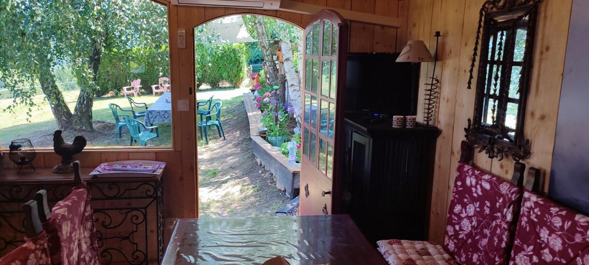 Domaine Le Lanis "Cabane De Pauline" Сен-Жирон Екстериор снимка